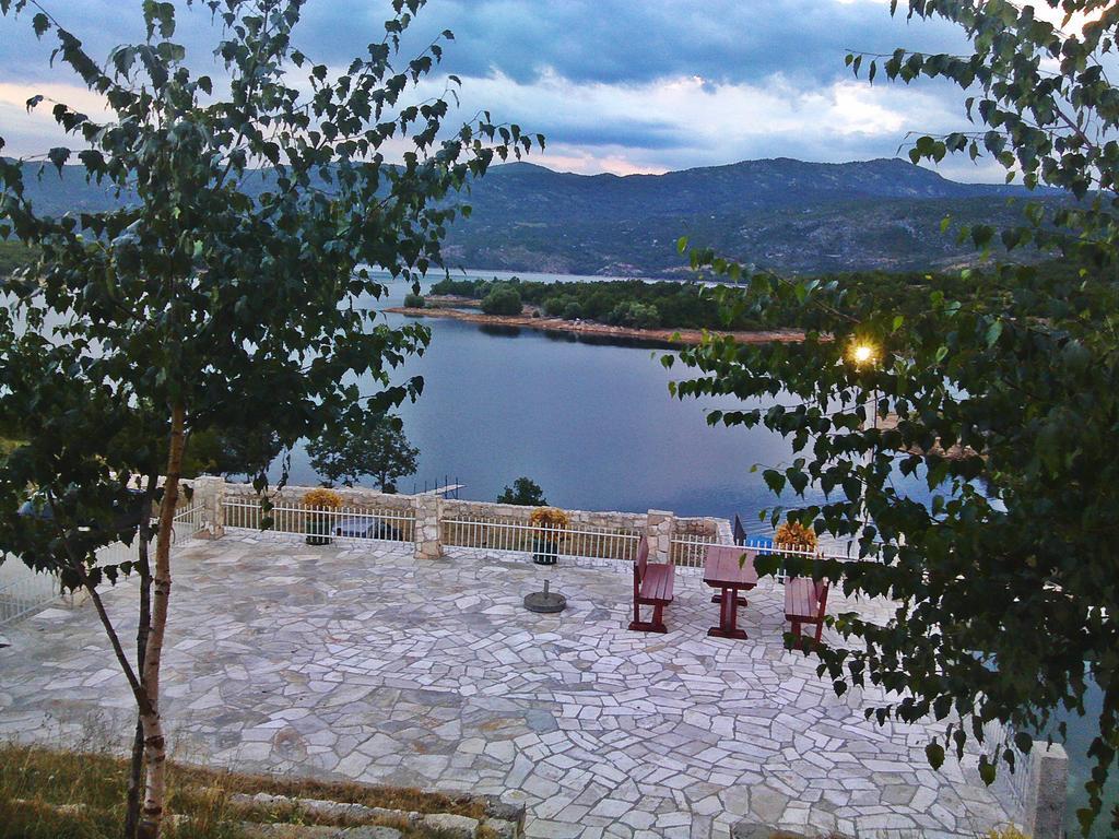 Holiday Home Zoric Nikšić Oda fotoğraf