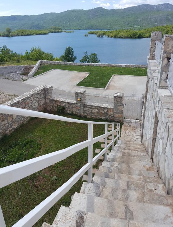 Holiday Home Zoric Nikšić Dış mekan fotoğraf
